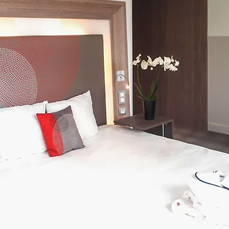 Novotel SPA Rennes Centre Gare Buitenkant foto
